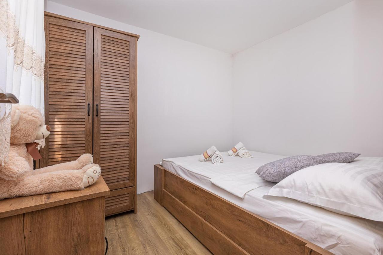 קאבטאט Apartments Sweet And Cozy מראה חיצוני תמונה