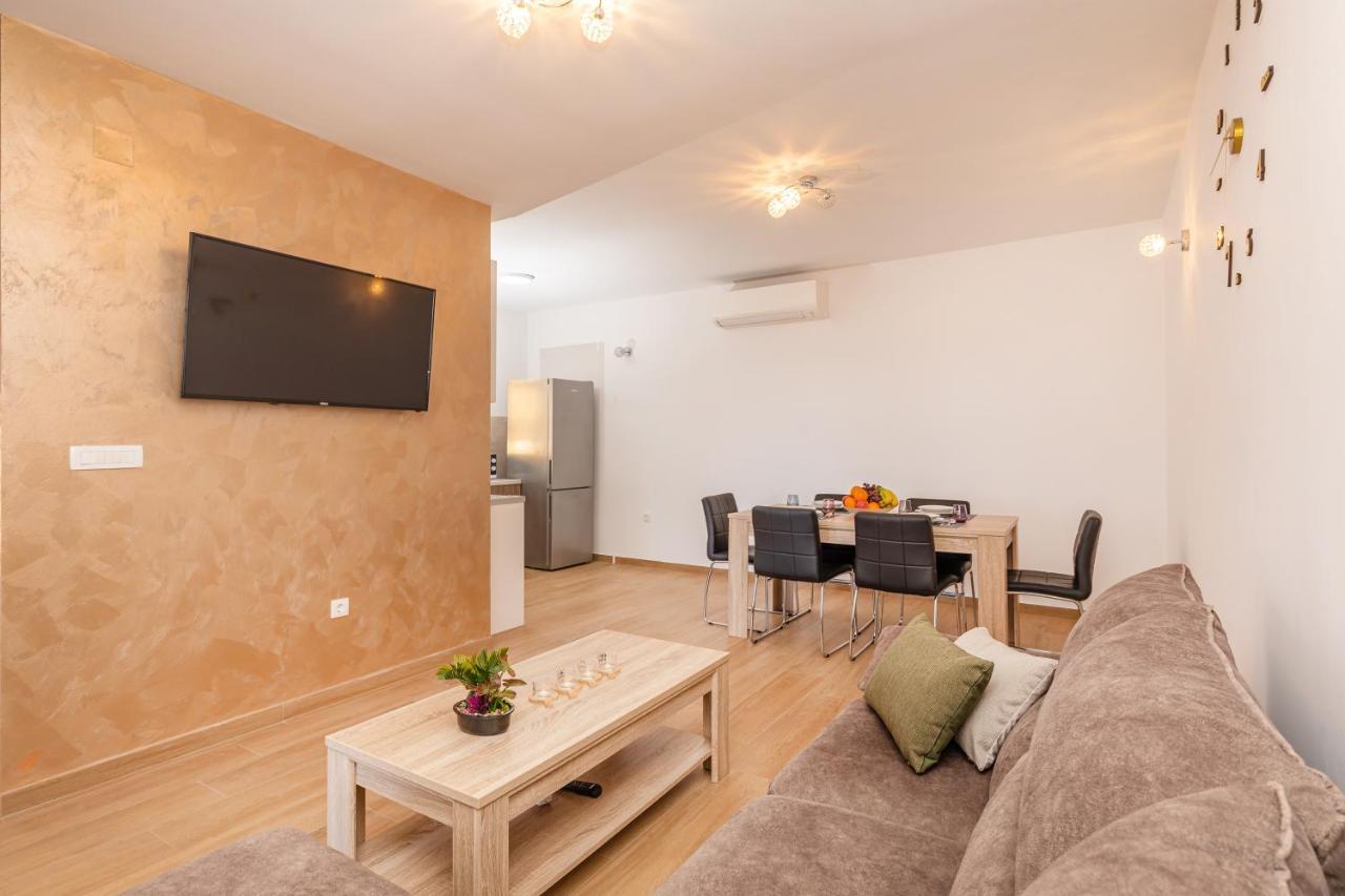 קאבטאט Apartments Sweet And Cozy מראה חיצוני תמונה