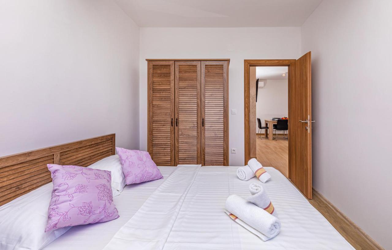 קאבטאט Apartments Sweet And Cozy מראה חיצוני תמונה